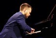 Орган при свечах 1