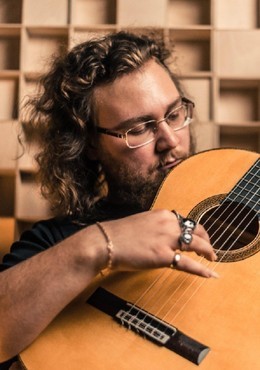 В ритмах фламенко – Алексей Стародубцев & «Flamencura Project Trio»