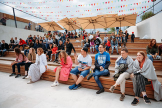 В торговом центре Екатеринбурга открывается летний кинозал
