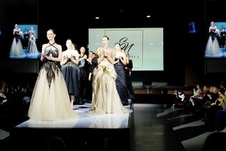 Более 20 дизайнеров из разных городов России представили свои коллекции на модном шоу в Екатеринбурге