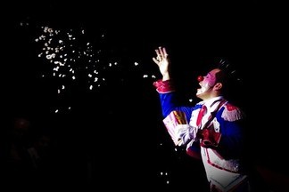 Для екатеринбуржцев устраивают бесплатные выступления ретро-цирка и камерного оркестра