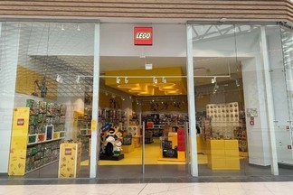 В ТРЦ «VEER Mall» открылся сертифицированный магазин LEGO