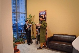 Книгообмен по-соседски: в домах уральского мегаполиса появился буккроссинг  