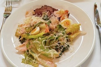 В заведениях уральской столицы стартует масштабный гастрофестиваль