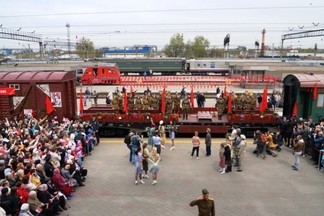 В Екатеринбург прибудет военный ретроэшелон с вагоном-операционной и манекенами солдат