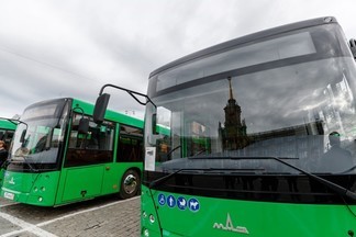 Для Екатеринбурга закупят 15 автобусов-«гармошек»