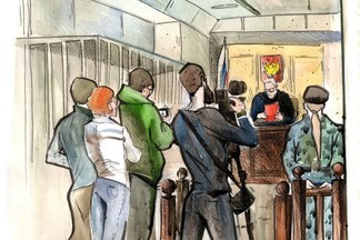 В Екатеринбурге открылась первая выставка судебных скетчей