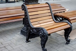 На Вайнера установят скамейки для интровертов