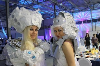 Екатеринбургские дизайнеры создадут летние платья и головные уборы из бумаги