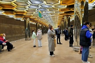 В Екатеринбургском метрополитене запустили «Книжный экспресс»