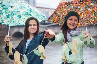 Песни под мостом, парад лодок и маяк шести морей: отмечаем День Исети