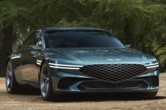 Экологичная роскошь: Genesis представил новую модель купе с электроприводом