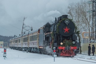 На Свердловской железной дороге начал курсировать ретропоезд