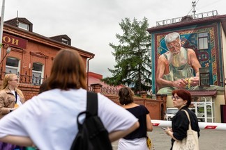 Горожан приглашают на пешие и беговые экскурсии по арт-объектам  «Стенограффии»