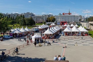 Автор книги о Василии Уткине станет хедлайнером фестиваля «Красная строка»