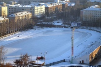 Сегодня в Екатеринбурге открывается первый общественный каток.