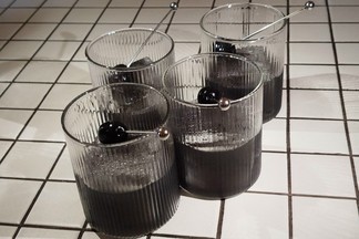 В Екатеринбурге создали коллекцию напитков, вдохновленных брендами одежды