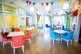 Праздничное открытие семейного кафе «ТриДевятое»