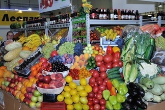 Откуда возят яблоки в Екатеринбург? Результаты продуктовых санкций на Урале