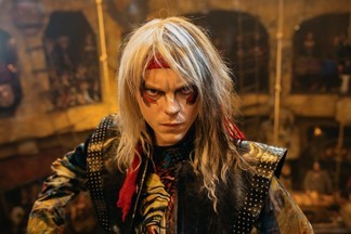 Актёр Влад Коноплёв встретится с екатеринбуржцами на премьере панк-сказки