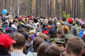 Есть рекорд! В «Майской прогулке» в Екатеринбурге приняли участие свыше 10 тысяч человек