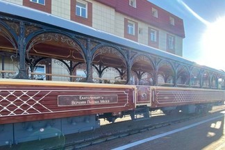 В ретропоезде «Уральский экспресс» появился обзорный вагон