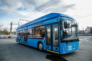 В Екатеринбург привезли более 50 новых троллейбусов