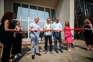 Возле стелы «Европа-Азия» открыли новый туристический центр