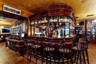 Вы точно здесь были. 10 легендарных баров Екатеринбурга, в которых все еще классно