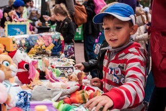 В Екатеринбурге пройдет первая новогодняя Ярмарка старых игрушек