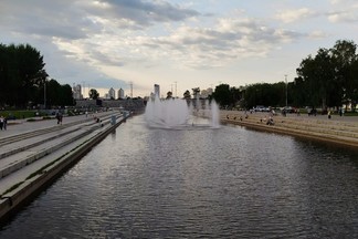 Стало известно, когда запустят светомузыкальный фонтан в Историческом сквере