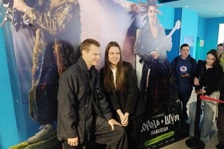 Актёр Влад Коноплёв представил в Екатеринбурге панк-сказку о легендарной группе