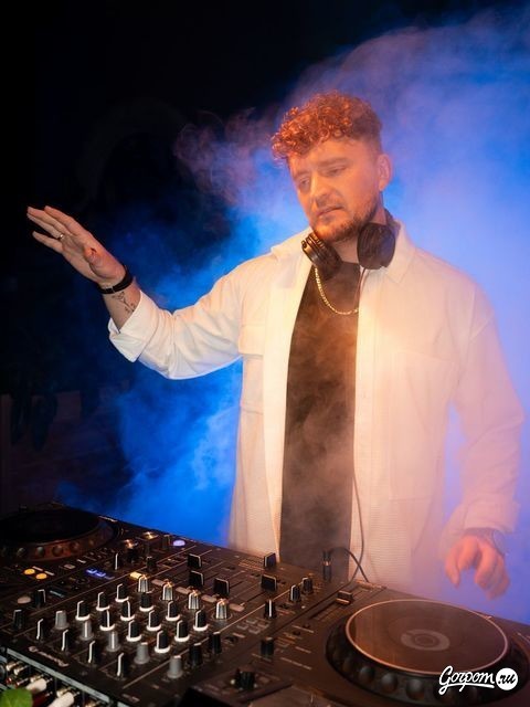 Вечеринка в Le Bourg, фото № 178