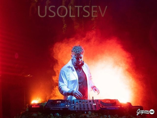 Вечеринка в Le Bourg, фото № 192