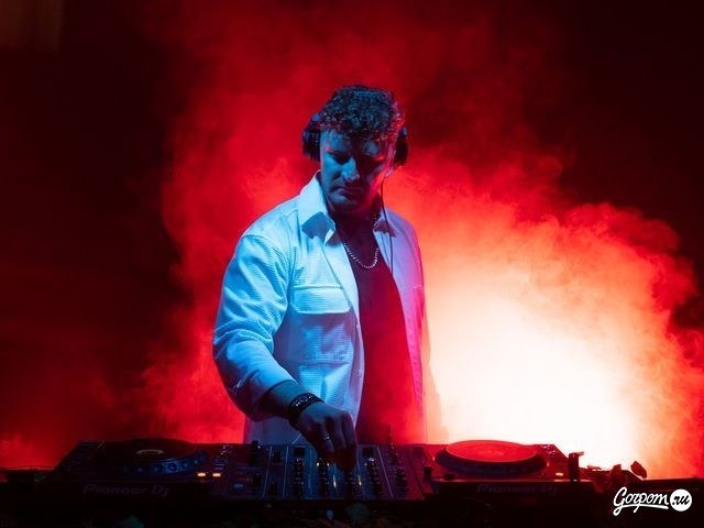 Вечеринка в Le Bourg, фото № 190