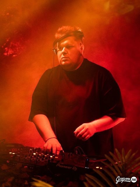 Вечеринка в Le Bourg, фото № 229