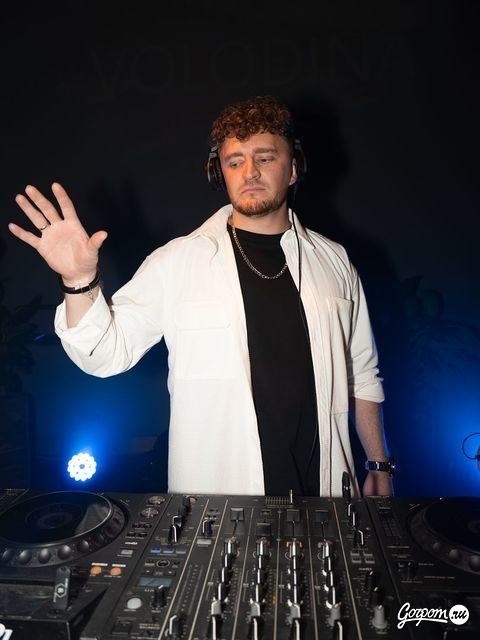 Вечеринка в Le Bourg, фото № 169