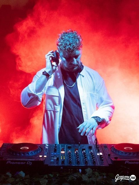 Вечеринка в Le Bourg, фото № 194