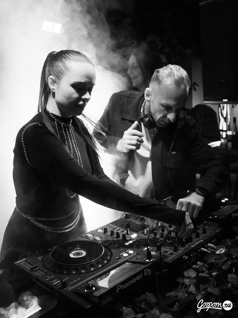 Вечеринка в Le Bourg, фото № 2