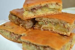 Ланчиз Пирог с картофелем, мясным фаршем и капустой - фото 1