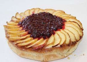 Масленица Чизкейк творожный с яблоками и брусникой - фото 1