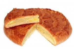 Лайм Пирог с картофелем из дрожжевого теста - фото 1